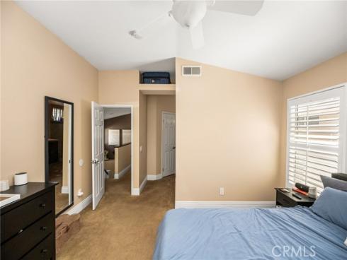 25  Homestead  , Trabuco Canyon, CA