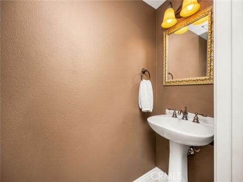 25  Homestead  , Trabuco Canyon, CA