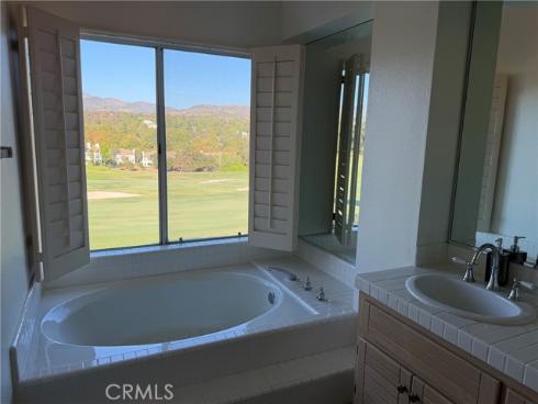 28  Via Candelaria  , Trabuco Canyon, CA