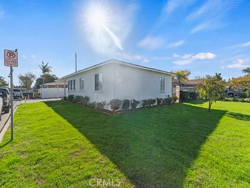 1056  Walter   Avenue, Tustin, CA