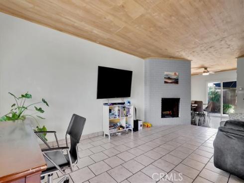13902 Yorba 14C , Tustin, CA