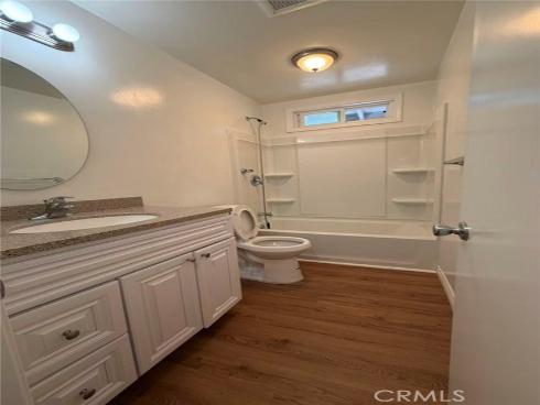 15821  S Myrtle  , Tustin, CA