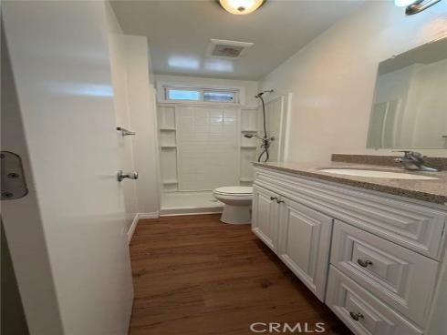 15821  S Myrtle  , Tustin, CA