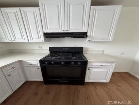 15821  S Myrtle  , Tustin, CA