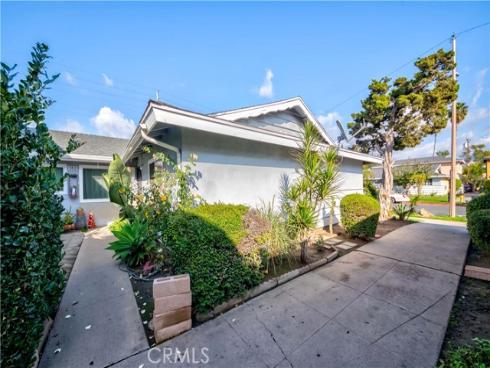 15821  S Myrtle  , Tustin, CA