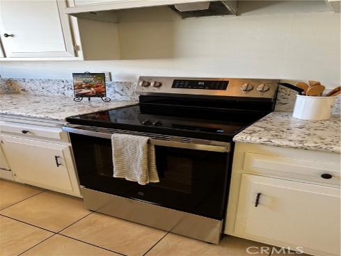 1881  Mitchell  95 , Tustin, CA