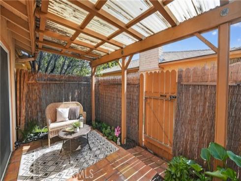 1881  Mitchell  95 , Tustin, CA