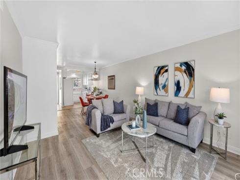 1881  Mitchell  95 , Tustin, CA