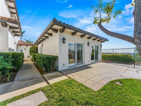 11765 Riehl , Tustin, CA
