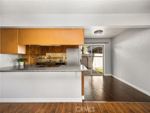 473 E 1st , Tustin, CA