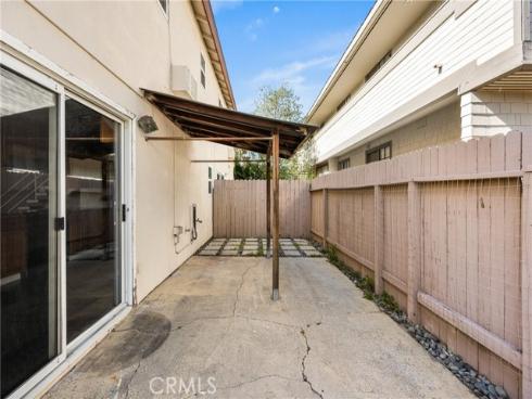473 E 1st , Tustin, CA