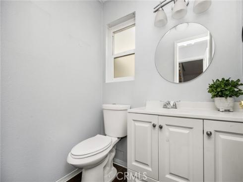 473 E 1st , Tustin, CA