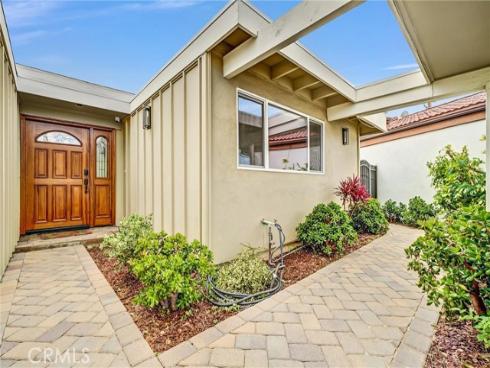 14472 Birmingham , Tustin, CA