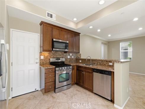 15247 Cambridge Street, Tustin, CA