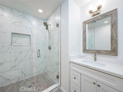 14132  Carfax  , Tustin, CA