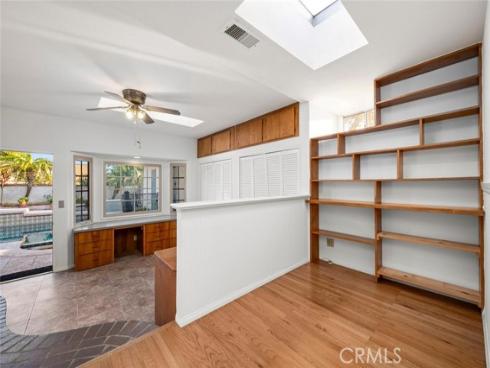 14132  Carfax  , Tustin, CA