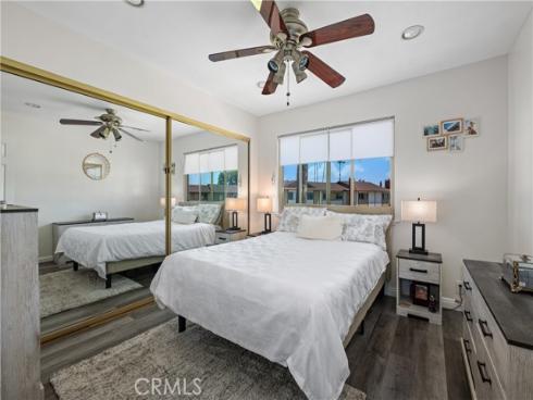 1722  Mitchell  172 , Tustin, CA