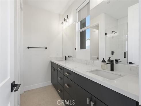 133  Jessup  , Tustin, CA