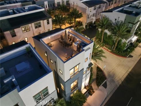 133  Jessup  , Tustin, CA