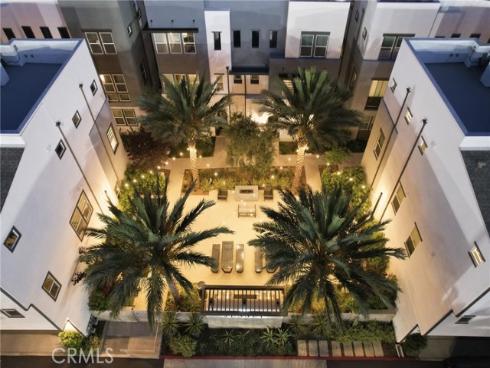133  Jessup  , Tustin, CA