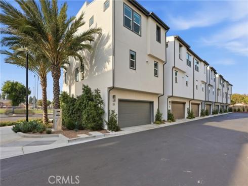 133  Jessup  , Tustin, CA