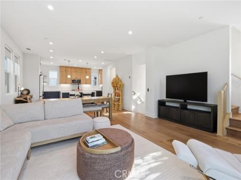 133  Jessup  , Tustin, CA