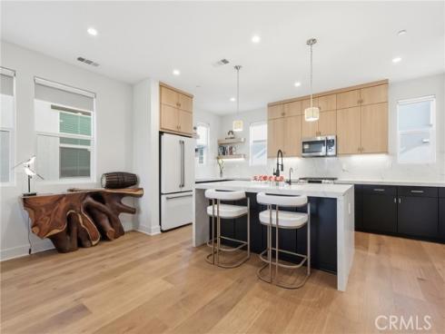 133  Jessup  , Tustin, CA