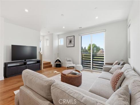 133  Jessup  , Tustin, CA
