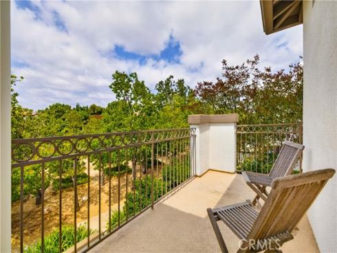 2329  Sunningdale  , Tustin, CA