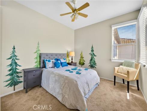 2329  Sunningdale  , Tustin, CA