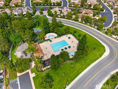 2329  Sunningdale  , Tustin, CA