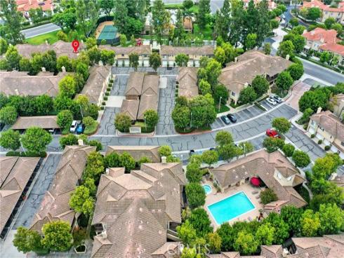 154  Gallery  , Tustin, CA