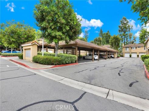 154  Gallery  , Tustin, CA