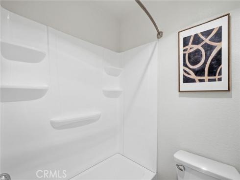 225  Gallery  , Tustin, CA