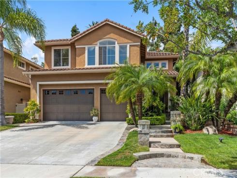 2573  Newman  , Tustin, CA