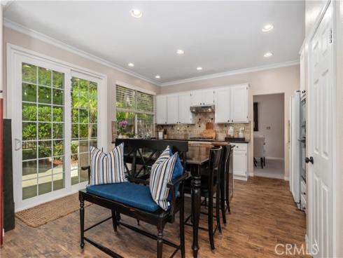 2573  Newman  , Tustin, CA