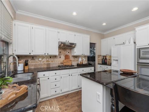 2573  Newman  , Tustin, CA