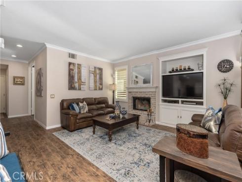 2573  Newman  , Tustin, CA