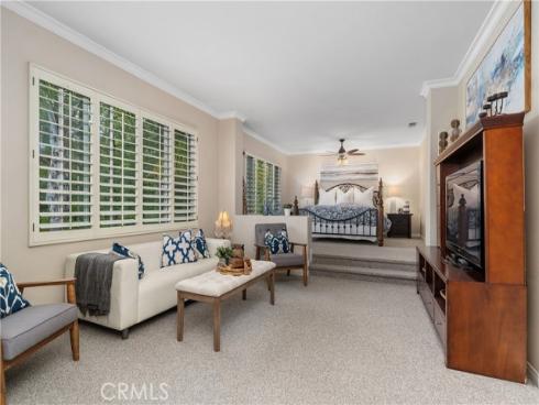2573  Newman  , Tustin, CA