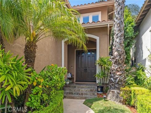 2573  Newman  , Tustin, CA
