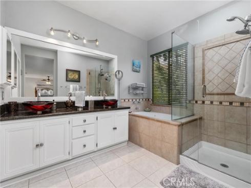 2573  Newman  , Tustin, CA