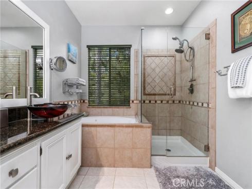 2573  Newman  , Tustin, CA