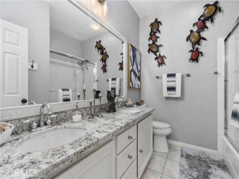 2573  Newman  , Tustin, CA