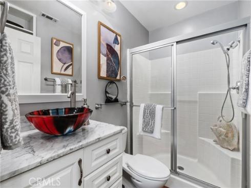 2573  Newman  , Tustin, CA