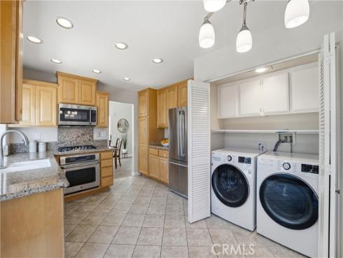 2051  Pueblo  , Tustin, CA
