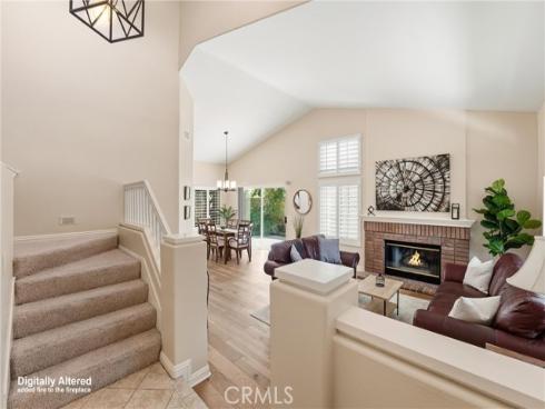 2051  Pueblo  , Tustin, CA