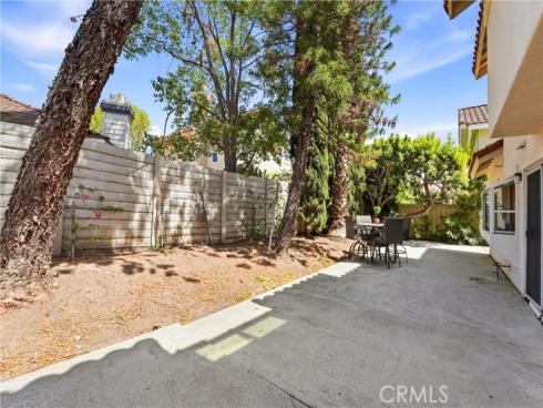 2051  Pueblo  , Tustin, CA