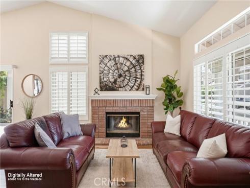 2051  Pueblo  , Tustin, CA