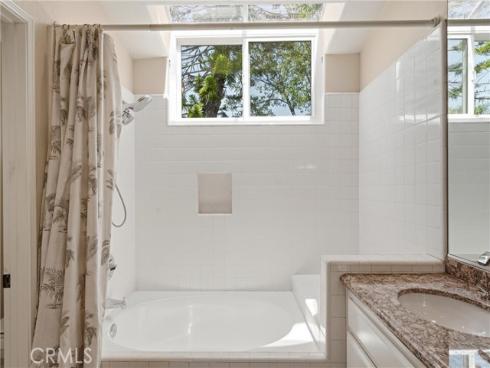 2051  Pueblo  , Tustin, CA