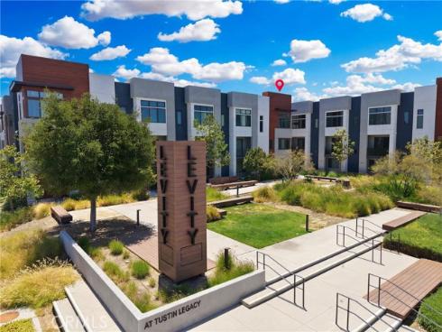 253 Waypoint , Tustin, CA